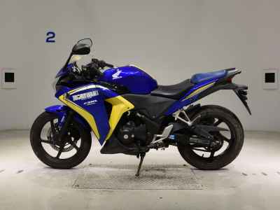 Honda CBR250R 2013