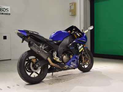 Kawasaki Ninja ZX-10R 2005