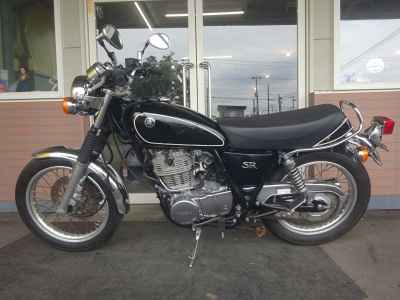 Yamaha SR400 2011