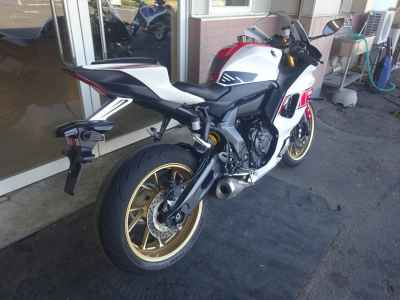 Yamaha YZF-R7 2022