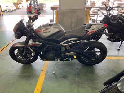 Triumph Street Triple R 2021