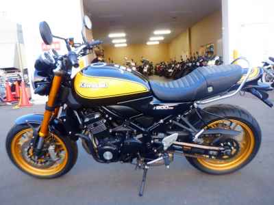 Kawasaki Z900RS SE 2023