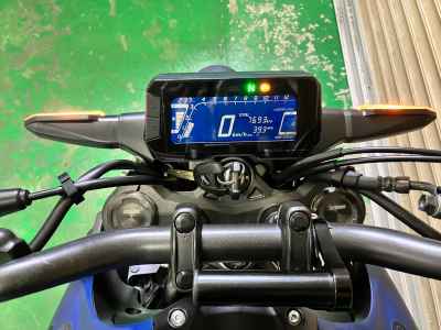 Honda CB250R 2019