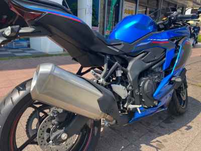 Kawasaki Ninja ZX-4R SE 2023