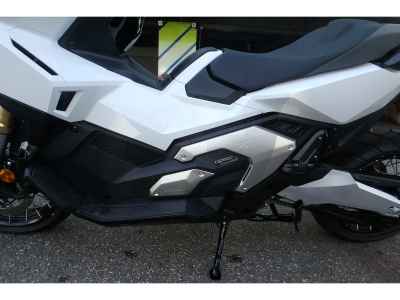 Honda X-Adv 750 2025