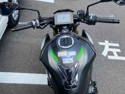 Kawasaki Z900 SE 2025