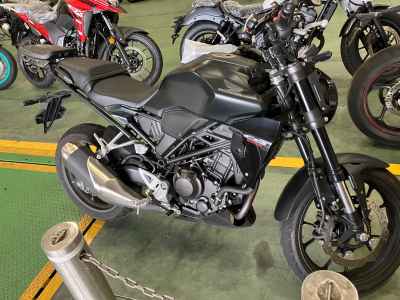 Honda CB250R