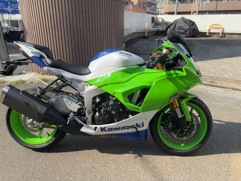 Kawasaki Ninja ZX-6R 2024