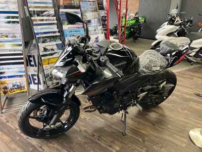Kawasaki Z400