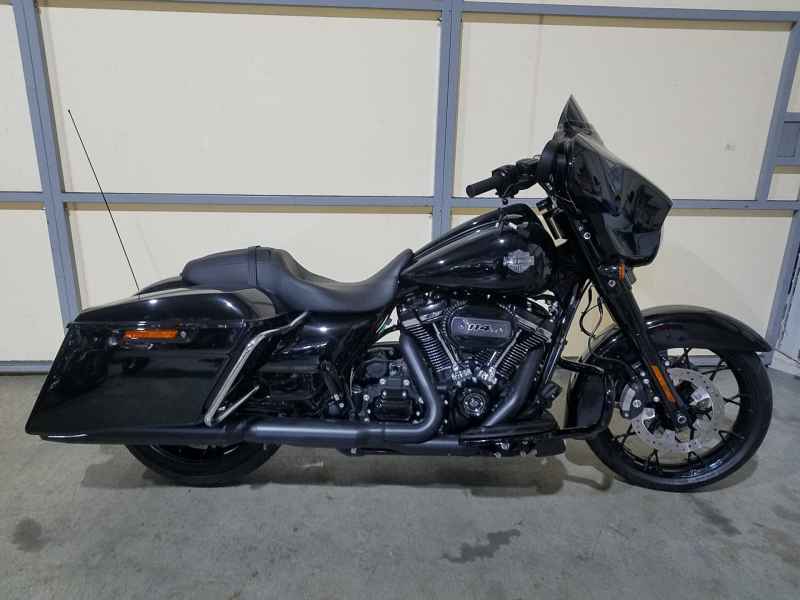 Harley-Davidson Street Glide FLHXS1690 2023