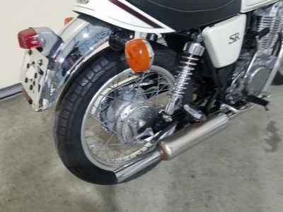 Yamaha SR400 2013