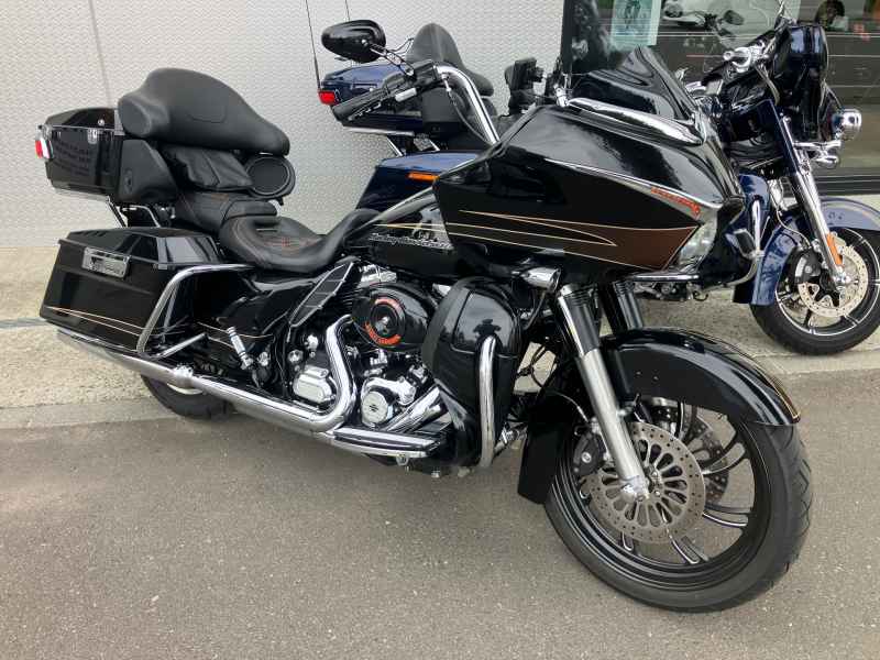 Harley-Davidson Road Glide FLTRU1690 2012