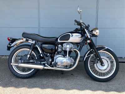 Kawasaki W650 2005