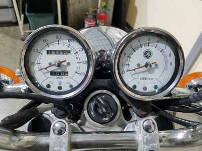 Yamaha SR400 2013