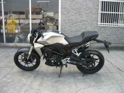 Honda CB250R 2018