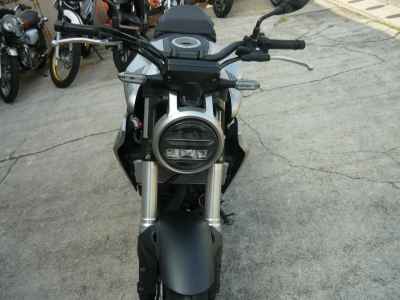 Honda CB250R 2018