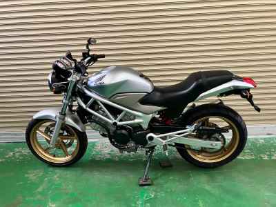 Honda VTR250 2011