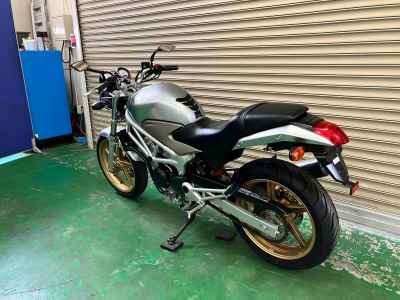 Honda VTR250 2011