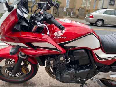 Honda CB400SFV 2012