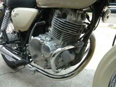 Suzuki ST250E