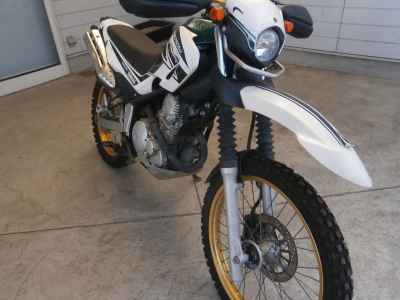 Yamaha XT250 Serow 2016