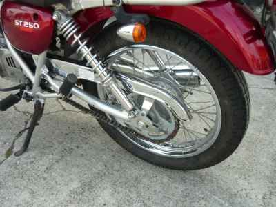 Suzuki ST250E 2008