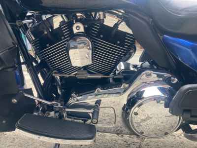 Harley-Davidson Electra Glide FLHTK1690 2010