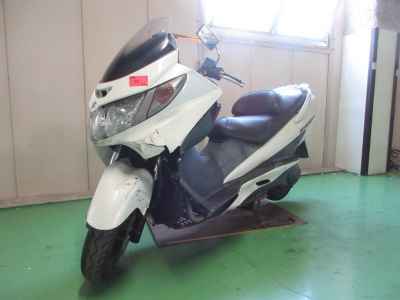 Suzuki Skywave 250