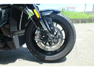Triumph Rocket 3 R 2024