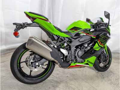 Kawasaki Ninja 400 2023