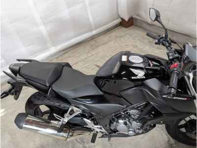 Honda CB250F 2015