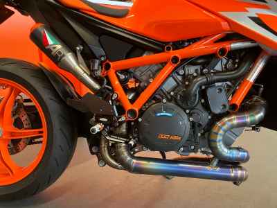 KTM 1290 Super Duke R 2022