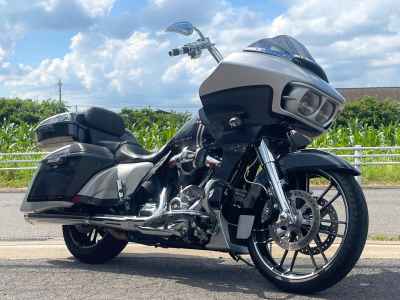 Harley-Davidson Road Glide FLTRXSE1923 CVO 2019