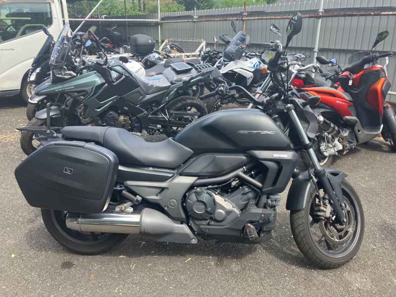 Honda CTX700N 2013