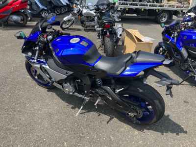 Yamaha YZF-R1 2015