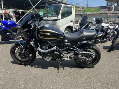 Kawasaki Z900RS Cafe 2024