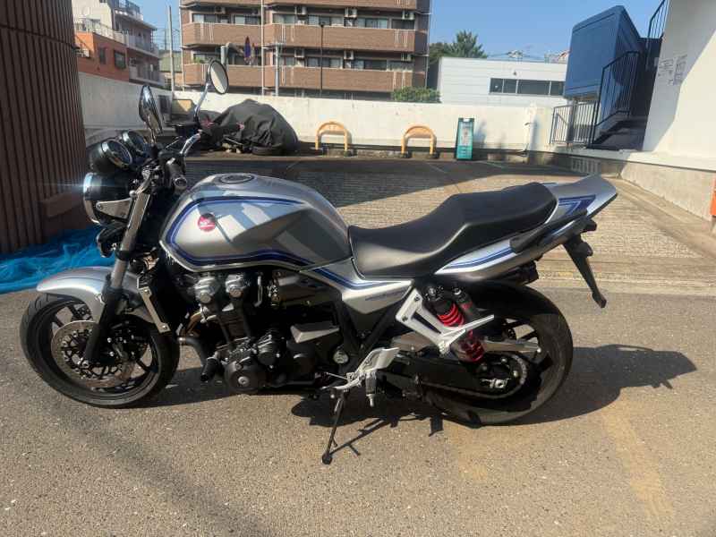 Honda CB1300SF 2024