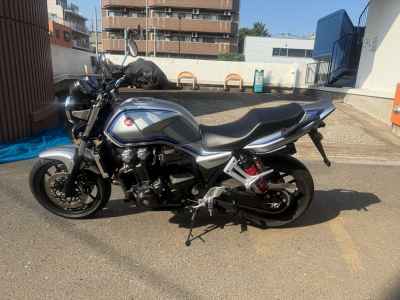 Honda CB1300SF 2024