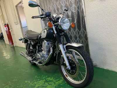 Yamaha SR400 Final Edition 2021