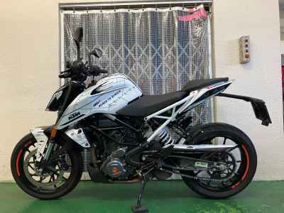 KTM 390 Duke 2022