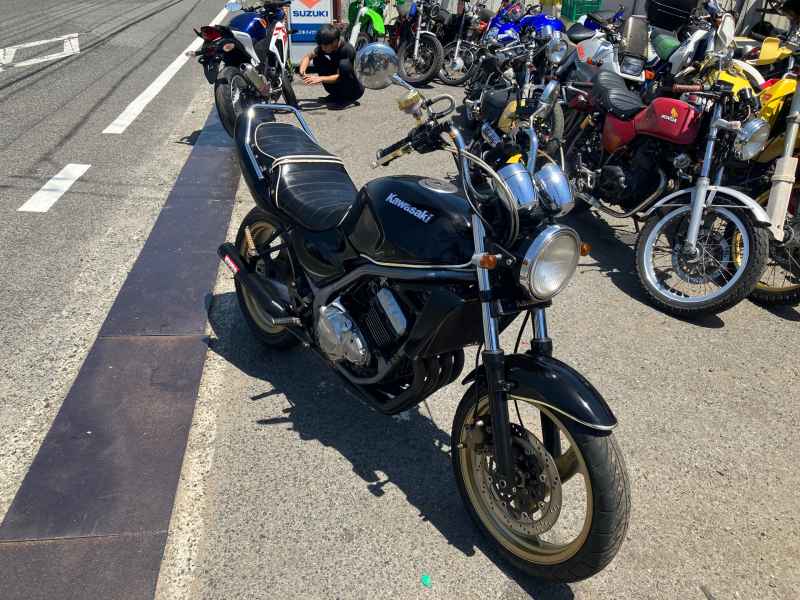 Kawasaki Balius ZR250