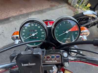 Honda CB750F 2021