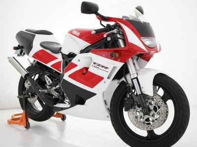 Yamaha TZR250R