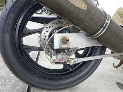 Suzuki GSX-R1100-1