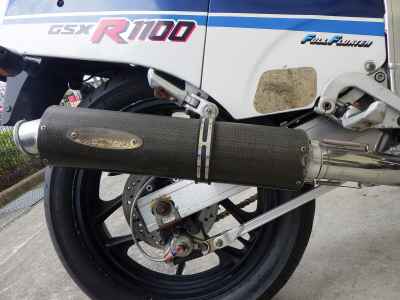 Suzuki GSX-R1100-1