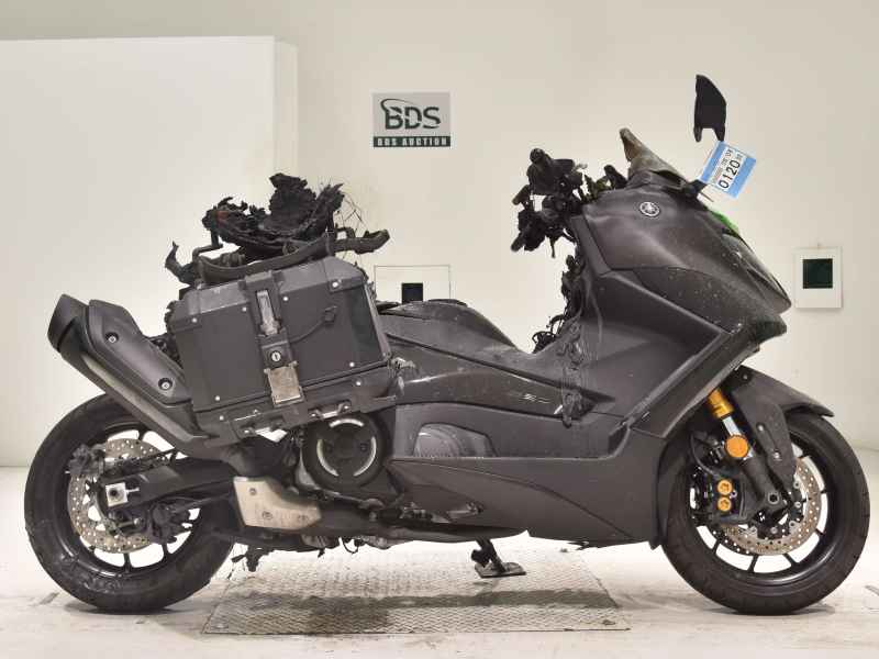 Yamaha TMAX 560T 2024