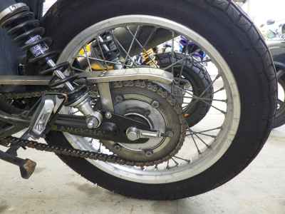Yamaha SR400 2010