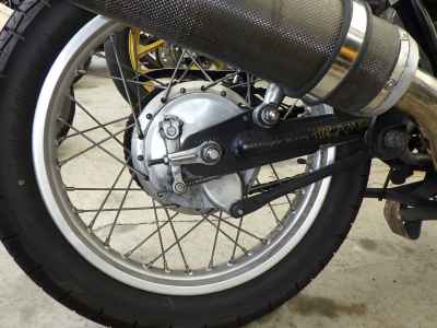 Yamaha SR400 2010