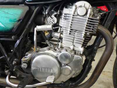 Yamaha SR400 2010