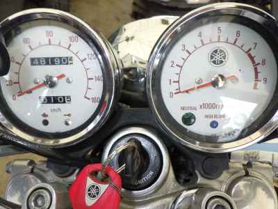 Yamaha SR400 2010